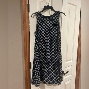 Anne Klein dress. Navy, Sz 10 and great length for work. Excellent condition.